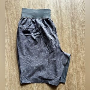 Lululemon T.H.E. Short